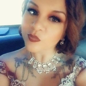 Meet your Posher, Christa